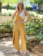 CONJUNTO DE CALÇA ELASTICO E BLUSA TRANSPASSADA BICOLOR - Mostarda