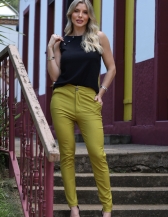 BLUSA COM BOTÕES NA LATERAL - Preto