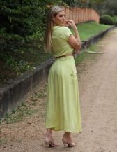 CONJUNTO BLUSA COM BOTOES E SAIA COM BOLSOS NAS LATERAIS - Verde